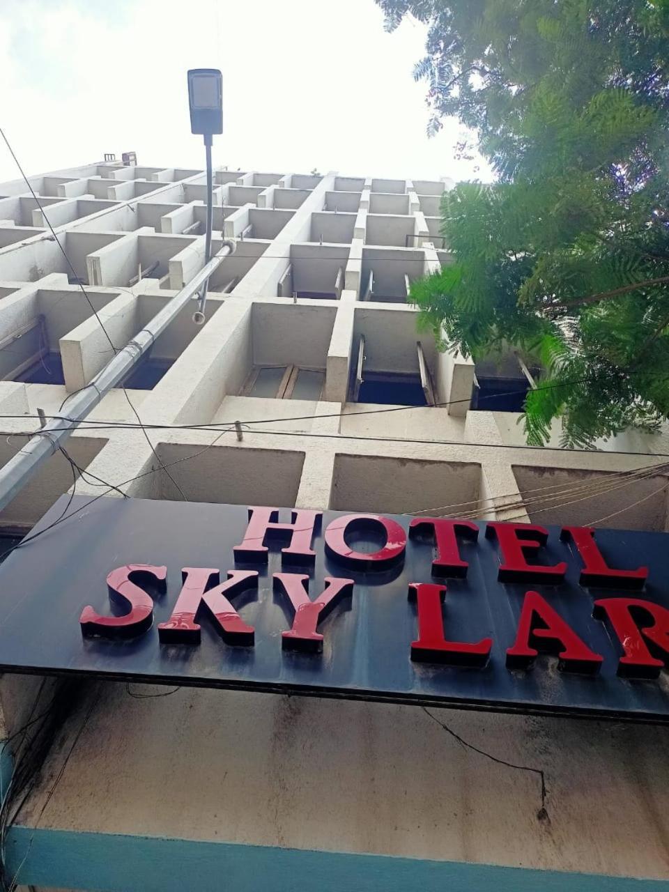 Hotel Skylark Ναγκπούρ Εξωτερικό φωτογραφία